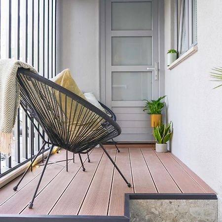 Studio Apartment Smile, Near Beach & Center, Free Parking, Balcony Makarska Exterior photo